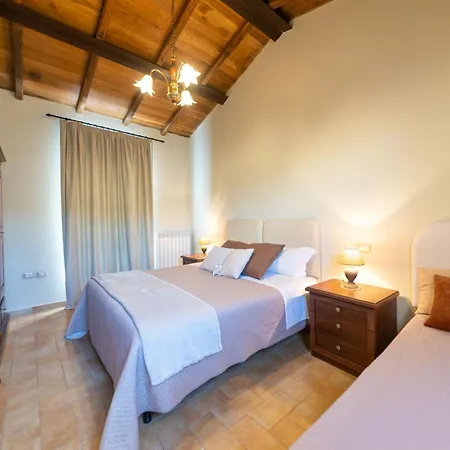 別荘 Le Terrazze Di Cancellara フォリーニョ